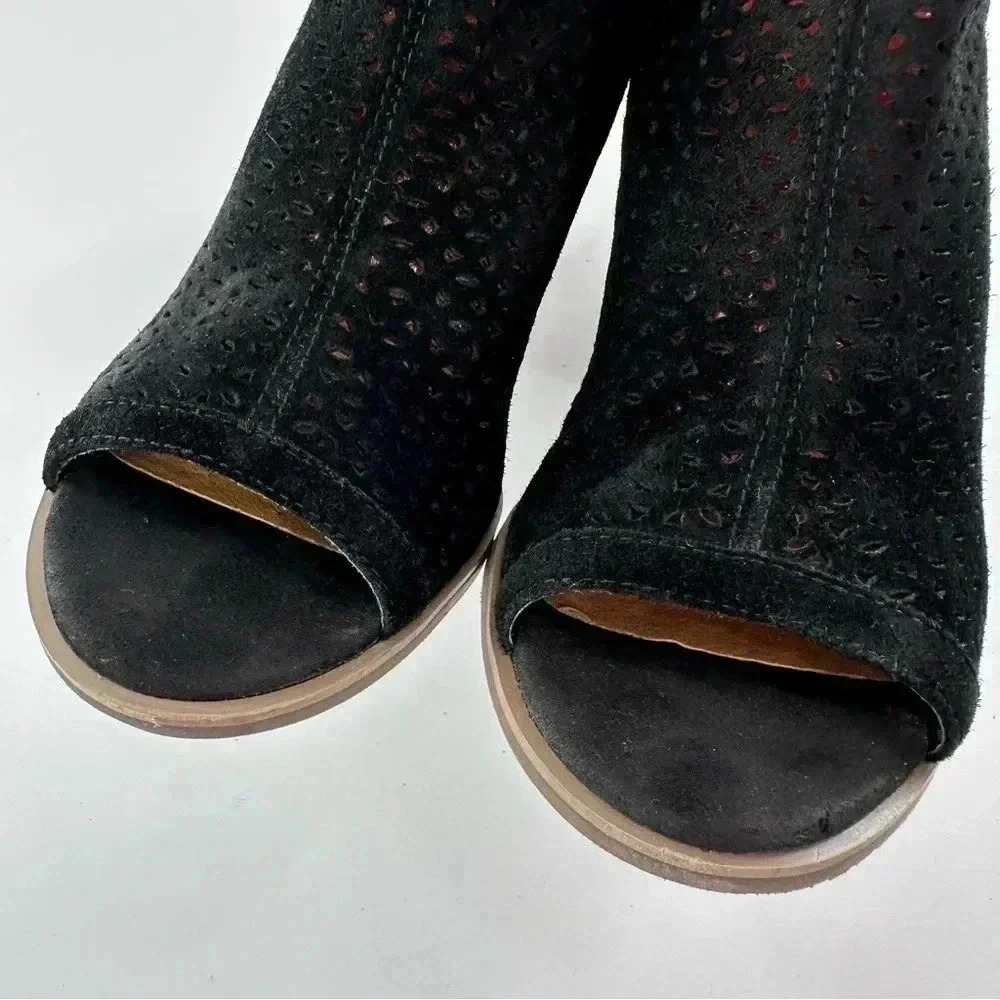 Lucky Brand Livey ankle booties 8.5 black suede laser cut western rodeo boots - Picture 9 of 12